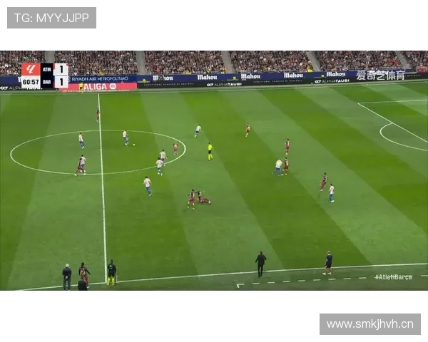 巴萨边路利用不足，进攻短板逐步显现