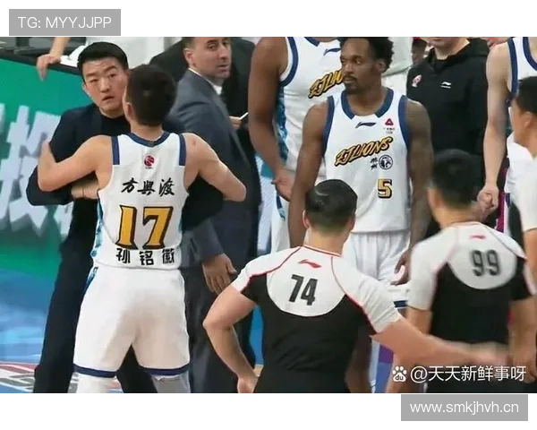篮球进攻犯规判罚:如何界定进攻球员的责任? 篮球进攻犯规判罚:如何界定进攻球员的责任?